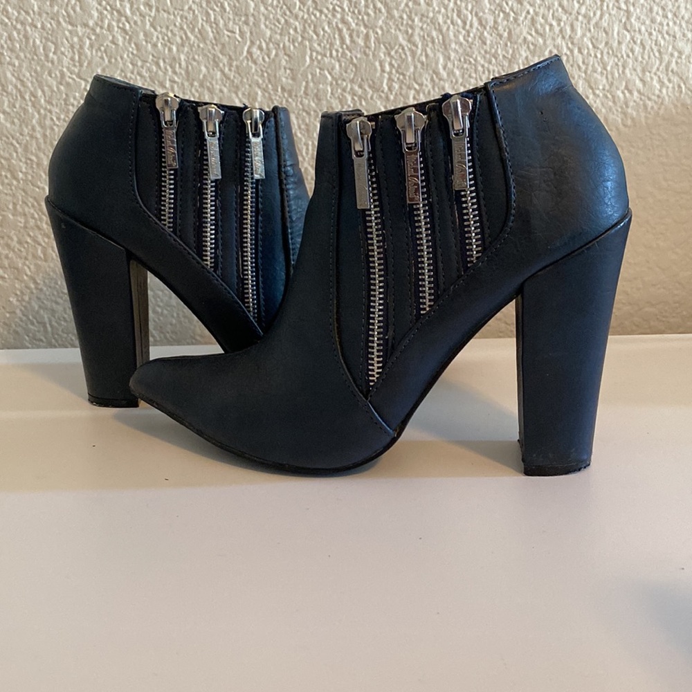 Navy blue booties